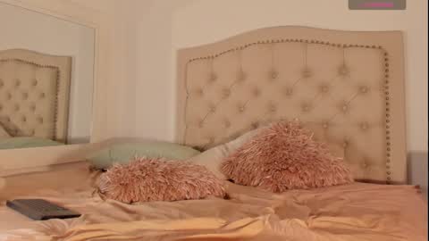 Snapshot of scarlett_grand chatting on 9, 2, 2025 Scarlett Grand online show from 9, 2, 2025