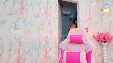 scarlett montoya  online show from 2, 2, 2026