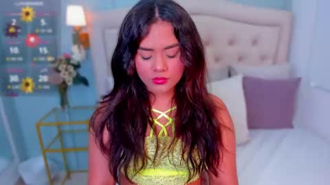 Snapshot of scarlett_rouss_ chatting on 18, 9, 2025 Scarlett online show from 18, 9, 2025