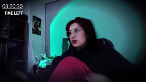 Snapshot of scarlett_sen chatting on 2, 7, 2026 Mistress Scarlett online show from 2, 7, 2026