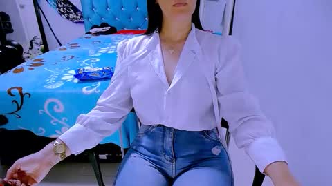 Snapshot of scarlett_sex2 chatting on 10, 3, 2026 scarlet online show from 10, 3, 2026