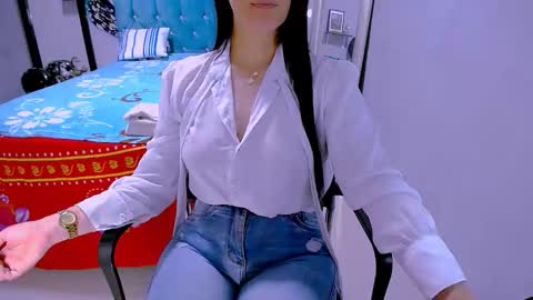 Snapshot of scarlett_sex2 chatting on 25, 3, 2026 scarlet online show from 25, 3, 2026