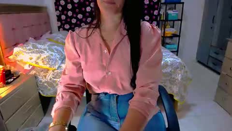 Snapshot of scarlett_sex2 chatting on 13, 4, 2026 scarlet online show from 13, 4, 2026