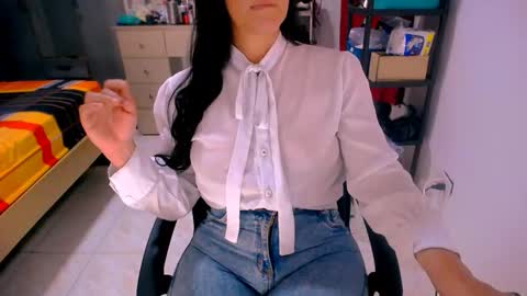 Snapshot of scarlett_sex2 chatting on 29, 5, 2026 scarlet online show from 29, 5, 2026