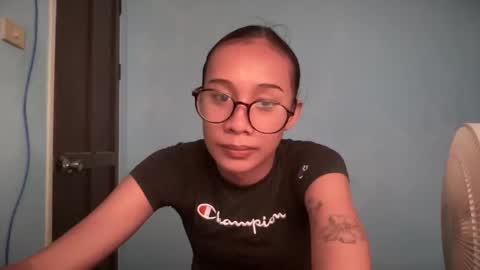 Snapshot of scarlett_sexyyxx chatting on 19, 12, 2025 Scarlett online show from 19, 12, 2025