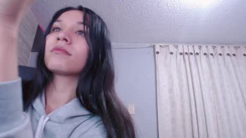 Scarlett Von Rose online show from 11, 10, 2025