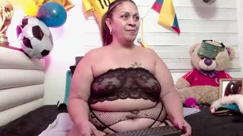 Snapshot of scarlettbooty chatting on 7, 7, 2026 scarlettbooty online show from 7, 7, 2026