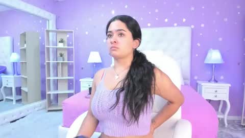 Snapshot of scarlette_15 chatting on 23, 10, 2025 Scarlette online show from 23, 10, 2025
