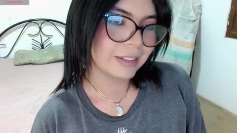 Snapshot of scarlette_mason_1 chatting on 3, 12, 2025 KARLA online show from 3, 12, 2025