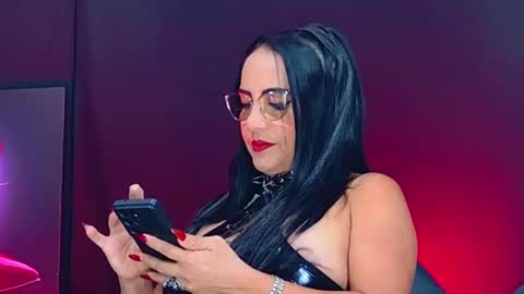 Marisol  online show from 16, 11, 2025
