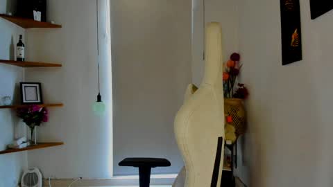 Scarlett online show from 22, 1, 2025