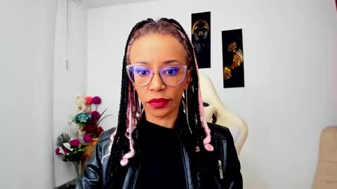 Scarlett online show from 12, 3, 2025