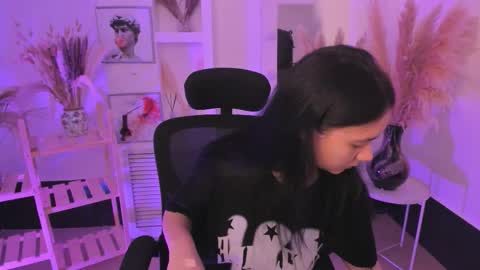 scarlettmurr online show from 22, 9, 2025