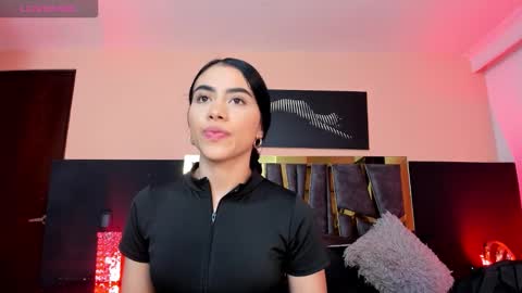 Snapshot of scarlettorres chatting on 27, 9, 2025 scarlettorres online show from 27, 9, 2025