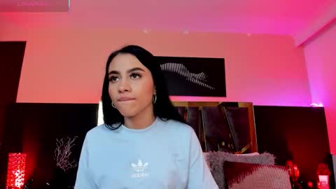 Snapshot of scarlettorres chatting on 1, 12, 2025 scarlettorres online show from 1, 12, 2025