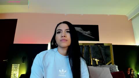 scarlettorres online show from 6, 1, 2026