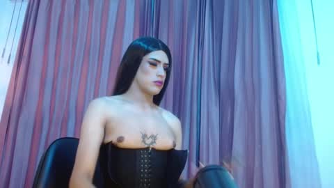 Scarlett online show from 4, 11, 2025