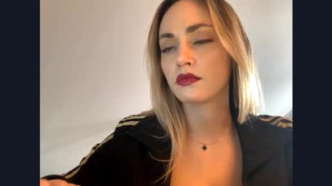 ScarlettxBlonde online show from 28, 3, 2026