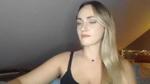 Snapshot of scarlettxblonde chatting on 30, 6, 2026 ScarlettxBlonde online show from 30, 6, 2026