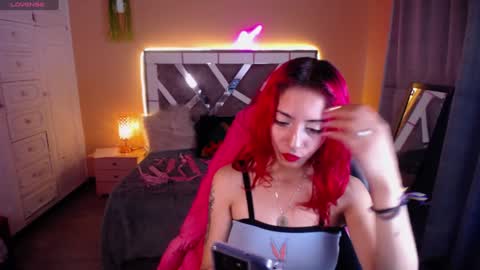 Scarllett online show from 11, 12, 2024