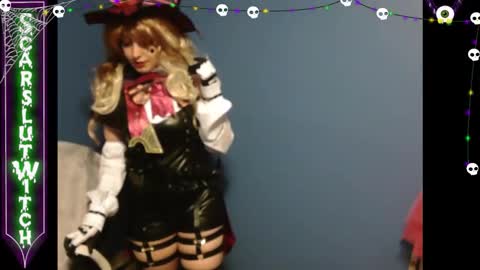 Snapshot of scarslutwitch chatting on 1, 11, 2025 ScarSlutWitch online show from 1, 11, 2025