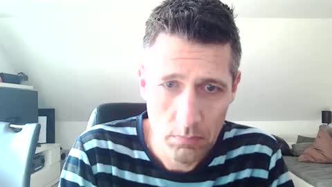 Snapshot of schnuckigeil chatting on 3, 3, 2025 Dildomen online show from 3, 3, 2025