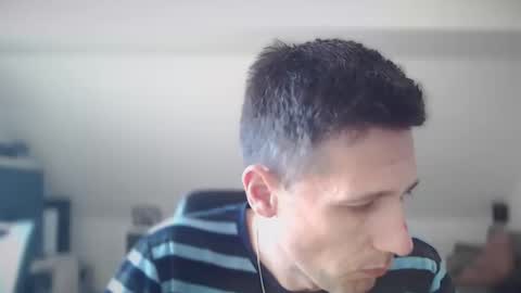 Snapshot of schnuckigeil chatting on 6, 3, 2025 Dildomen online show from 6, 3, 2025