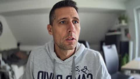 Snapshot of schnuckigeil chatting on 19, 11, 2025 Dildomen online show from 19, 11, 2025