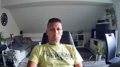 Snapshot of schnuckigeil chatting on 15, 7, 2026 Dildomen online show from 15, 7, 2026