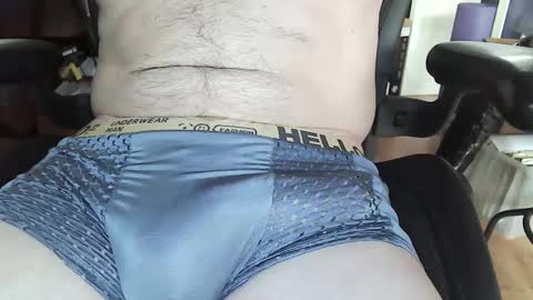 Snapshot of schooldayz chatting on 11, 12, 2024 schooldayz online show from 11, 12, 2024