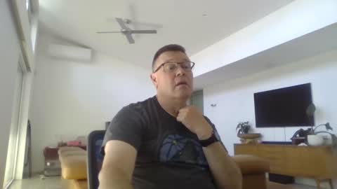 Snapshot of scoobs71 chatting on 5, 2, 2026 Scoobs online show from 5, 2, 2026