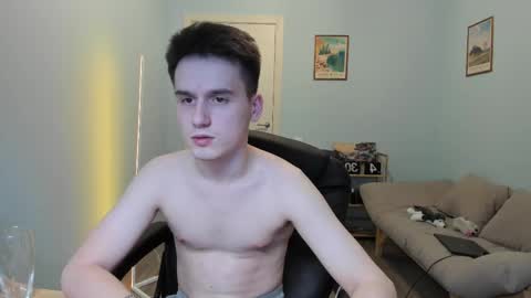 Thomas brunette and Alex blond online show from 23, 2, 2025