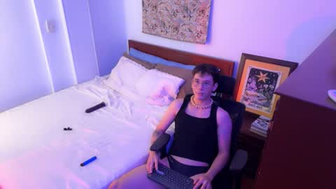 Snapshot of scoobysnack_ chatting on 14, 12, 2025 ScoobySnack online show from 14, 12, 2025