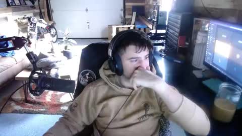 Snapshot of scotchthecat chatting on 8, 12, 2024 Sup online show from 8, 12, 2024