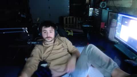 Snapshot of scotchthecat chatting on 8, 12, 2024 Sup online show from 8, 12, 2024