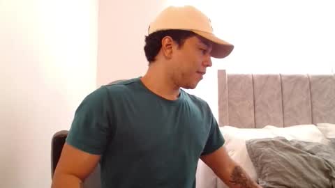 Snapshot of scott_brasher1 chatting on 12, 10, 2025 Twitter Scott brasher1 Instagram Camiloestuardo2 online show from 12, 10, 2025