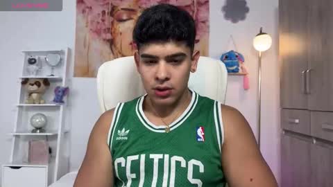 Snapshot of scott_flintt chatting on 2, 11, 2025 Andrew Flintt online show from 2, 11, 2025