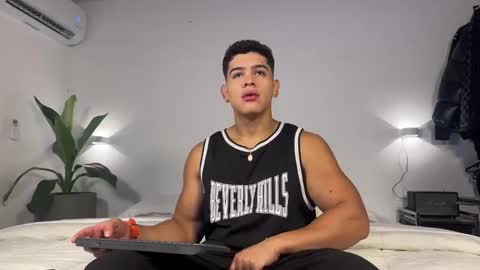 Snapshot of scott_flintt chatting on 21, 11, 2025 Andrew Flintt online show from 21, 11, 2025