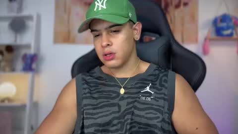 Snapshot of scott_flintt chatting on 29, 11, 2025 Andrew Flintt online show from 29, 11, 2025