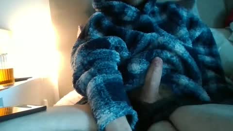 scottish daddy online show from 30, 1, 2025