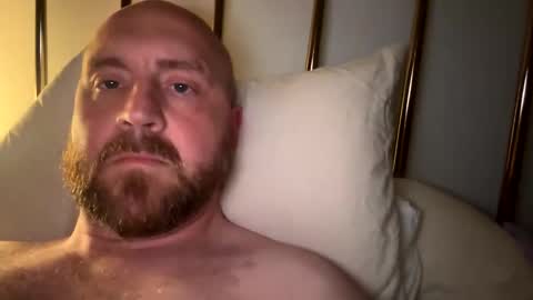 Snapshot of scottric chatting on 26, 9, 2025 SexyDaddy online show from 26, 9, 2025