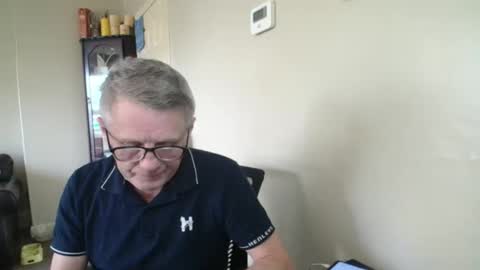James online show from 22, 10, 2025