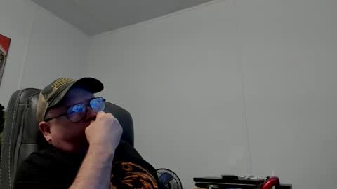 Snapshot of scotty8ballz chatting on 9, 3, 2025 YourBannana1 online show from 9, 3, 2025