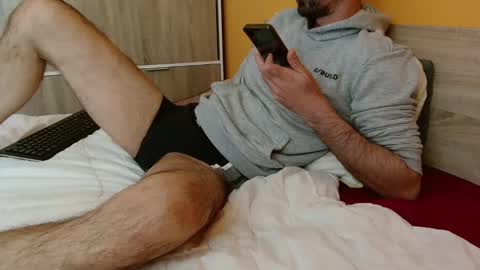 Snapshot of scotty_98 chatting on 10, 4, 2026 scotty_98 online show from 10, 4, 2026