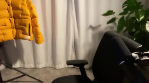 Snapshot of scottybeam chatting on 4, 12, 2024 Scotty online show from 4, 12, 2024