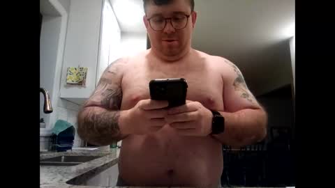 Snapshot of scottyknows101 chatting on 22, 4, 2026 scottyknows101 online show from 22, 4, 2026