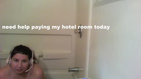 Snapshot of scumbagsmith chatting on 21, 10, 2025 Danni online show from 21, 10, 2025