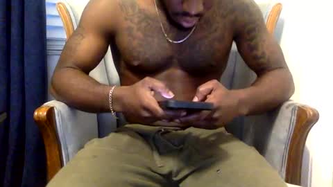 Snapshot of sdawg2xx chatting on 21, 1, 2025 sdawg2xx online show from 21, 1, 2025