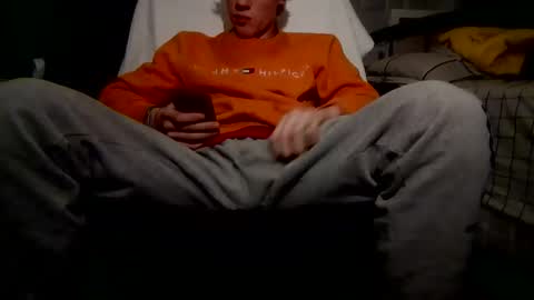 Snapshot of sdseventy chatting on 12, 11, 2025 ObvHype online show from 12, 11, 2025