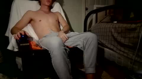 Snapshot of sdseventy chatting on 15, 11, 2025 ObvHype online show from 15, 11, 2025